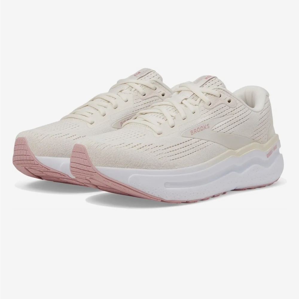 Brooks Ghost Max 2